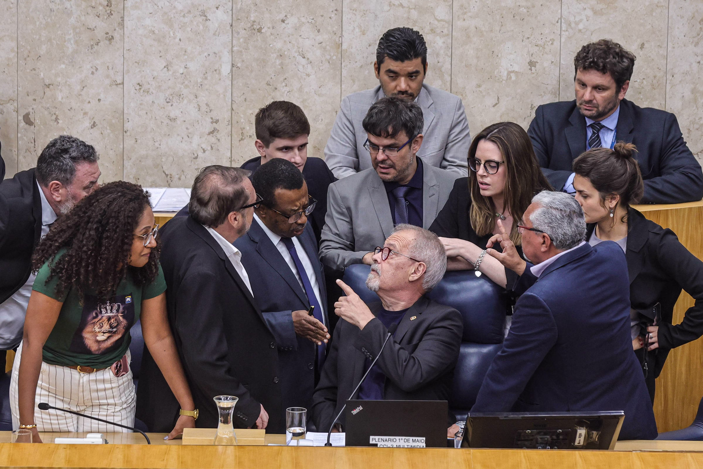 Aliados De Nunes Agem Para Extinguir Cpis Na Câmara - 11/04/2025 - Painel