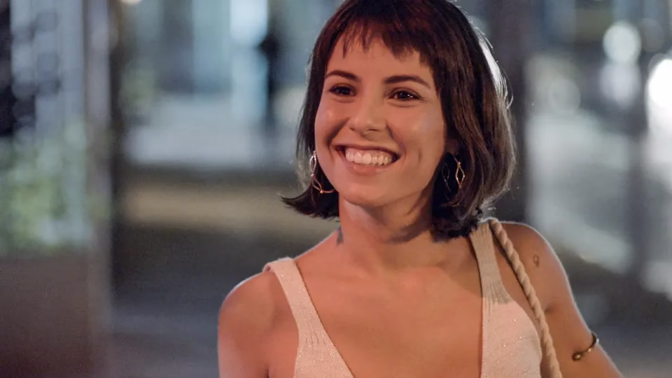 Andréia Horta Reflete Sobre Homem 'Misógino E Ardiloso' Em Post; Internautas Veem Indireta Para Cauã