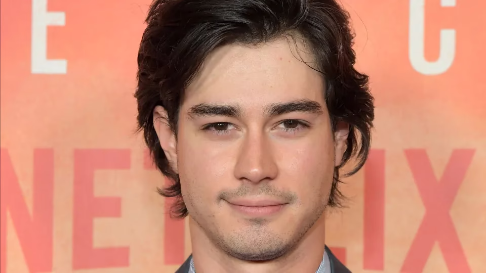 Ator De 'Narcos' Está Em Coma Após Contrair Infeção