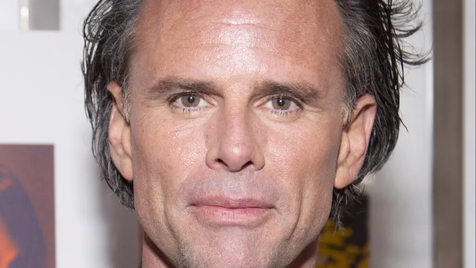 Ator De 'The White Lotus' Conta Que Gravações Relembraram Morte Da Esposa