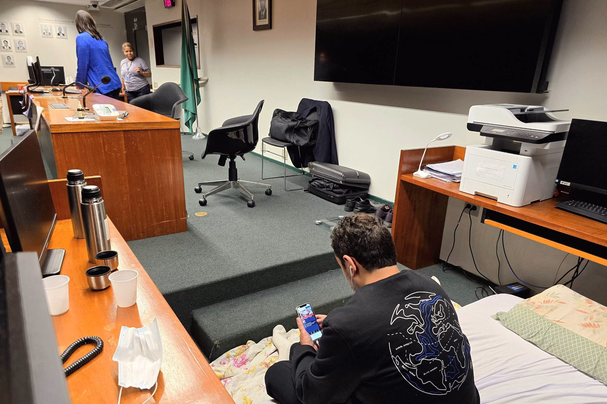 Ccj Não Revisa Decisão Do Conselho De Ética, Diz Relator - 23/04/2025 - Painel