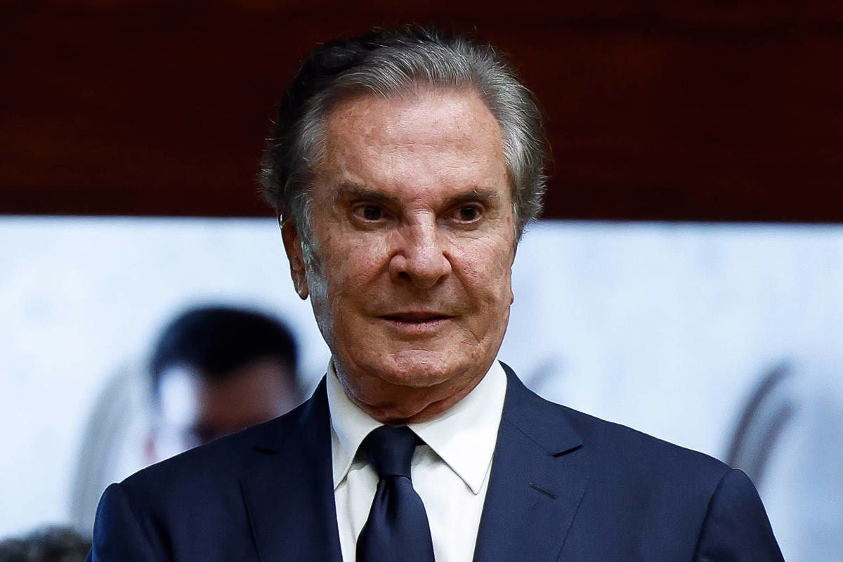 Collor Volta A Pedir Prisão Domiciliar Com Novo Laudo - 26/04/2025 - Poder