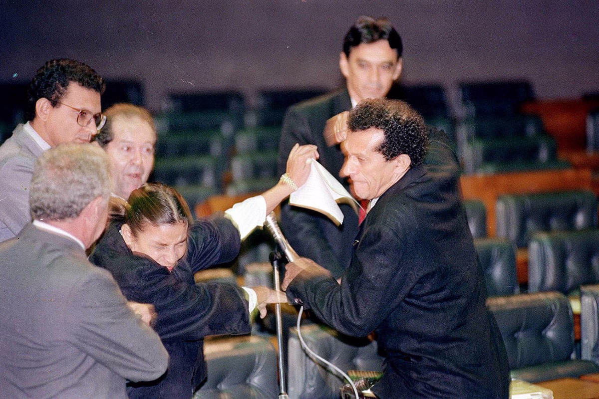 Glauber Braga Seria 1º Deputado Cassado Por Agressão - 14/04/2025 - Poder