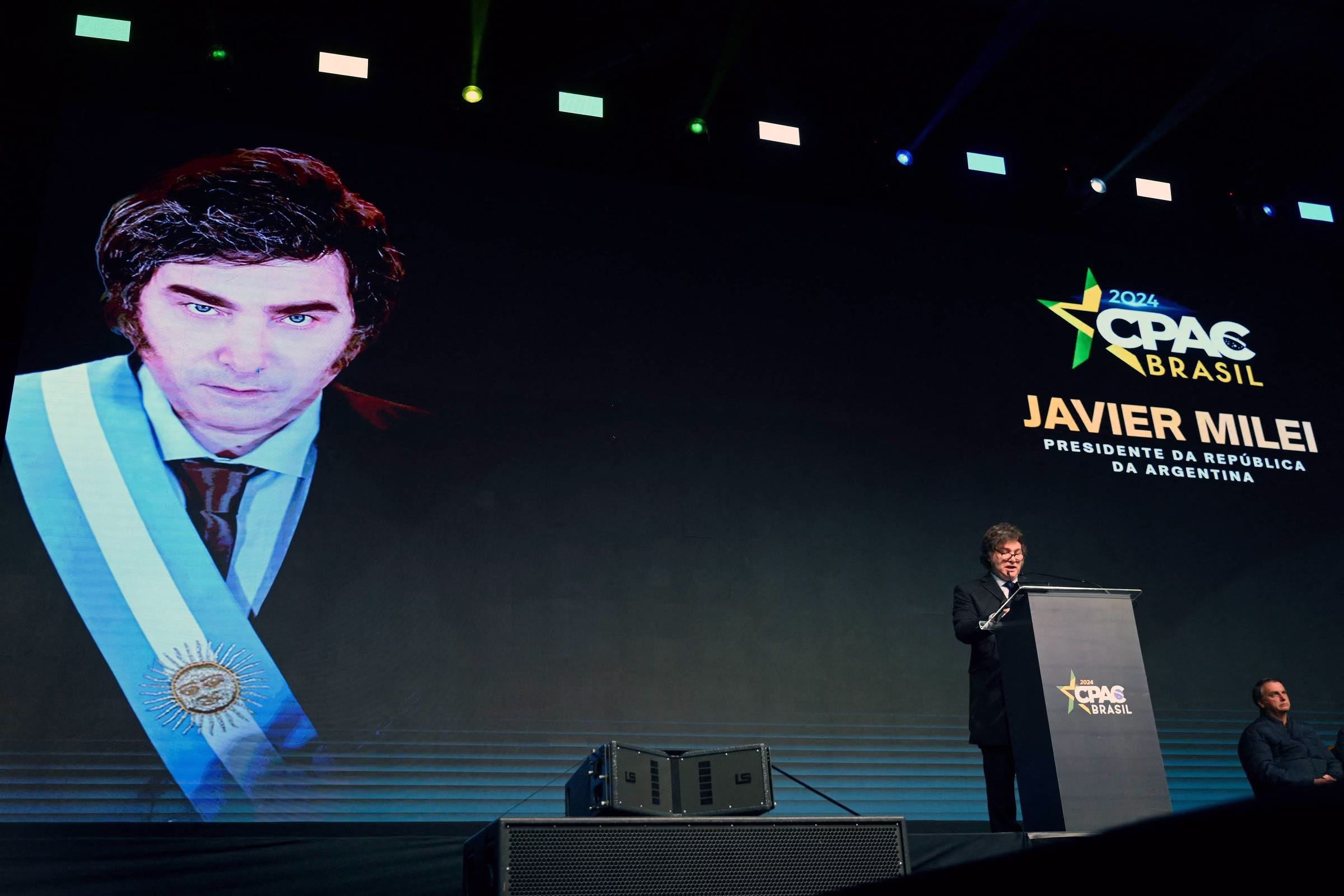 Ida De Eduardo Aos Eua Deixa No Limbo Evento Anti-Cop Em Manaus - 06/04/2025 - Painel