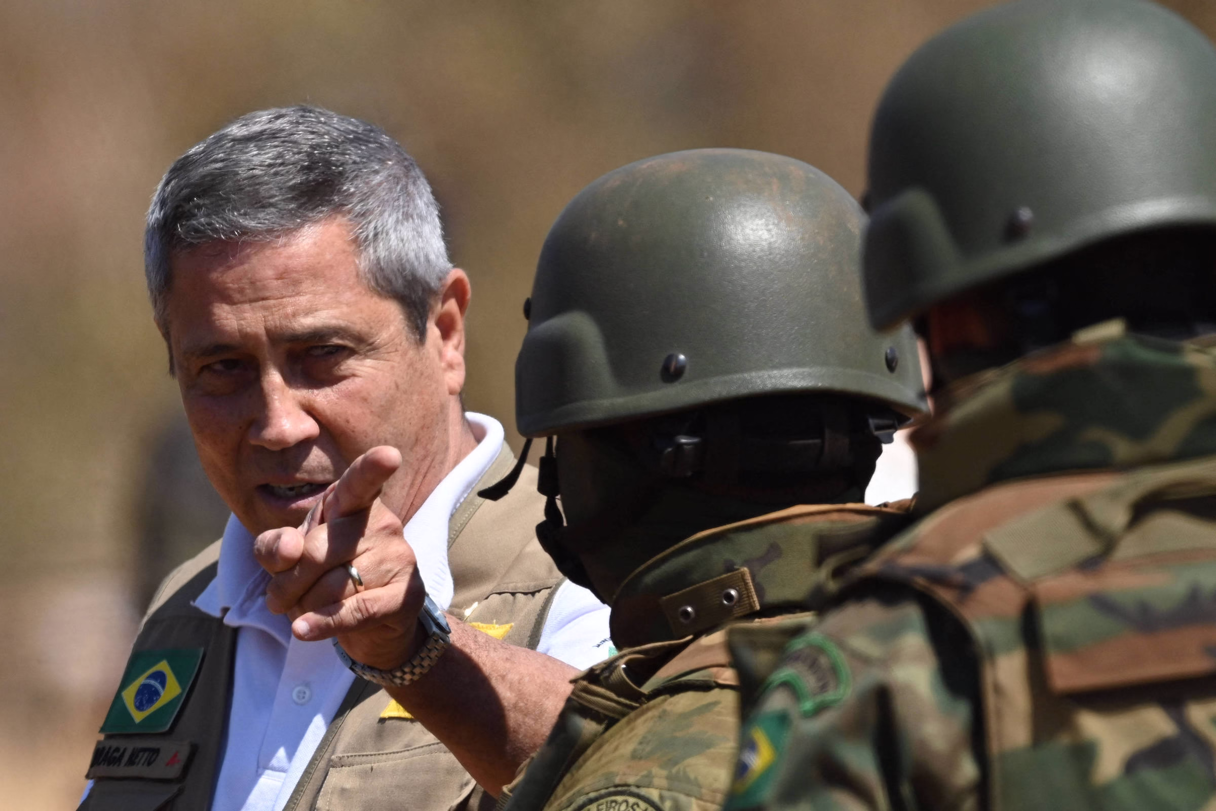 Líder Do Pl Conversa Sobre Anistia E Ora Com Braga Netto - 15/04/2025 - Brasília Hoje