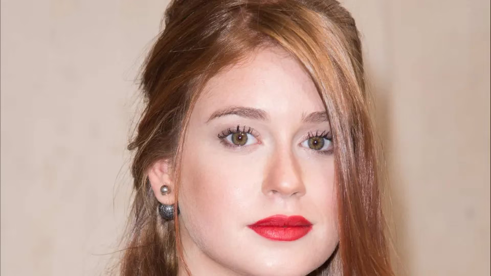 Marina Ruy Barbosa Surpreende E Canta Com Luisa Sonza Durante Show Em São Paulo