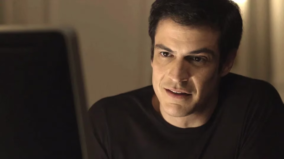 Mateus Solano Diz Que Novelas Estão Com 'Rabo Preso' Por Patrocinadores