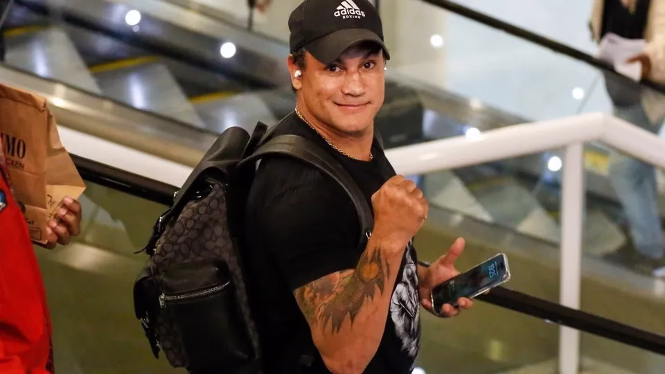 Popó Ameaça Duda Nagle, E Ator Rebate