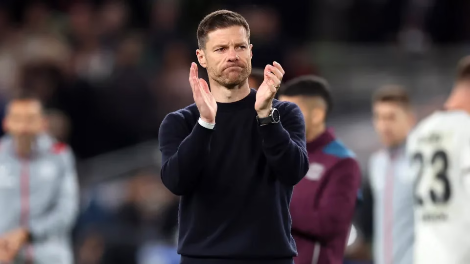 Roberto Carlos Rejeita Xabi Alonso No Real Madrid: &Quot;Ancelotti É O Melhor&Quot;