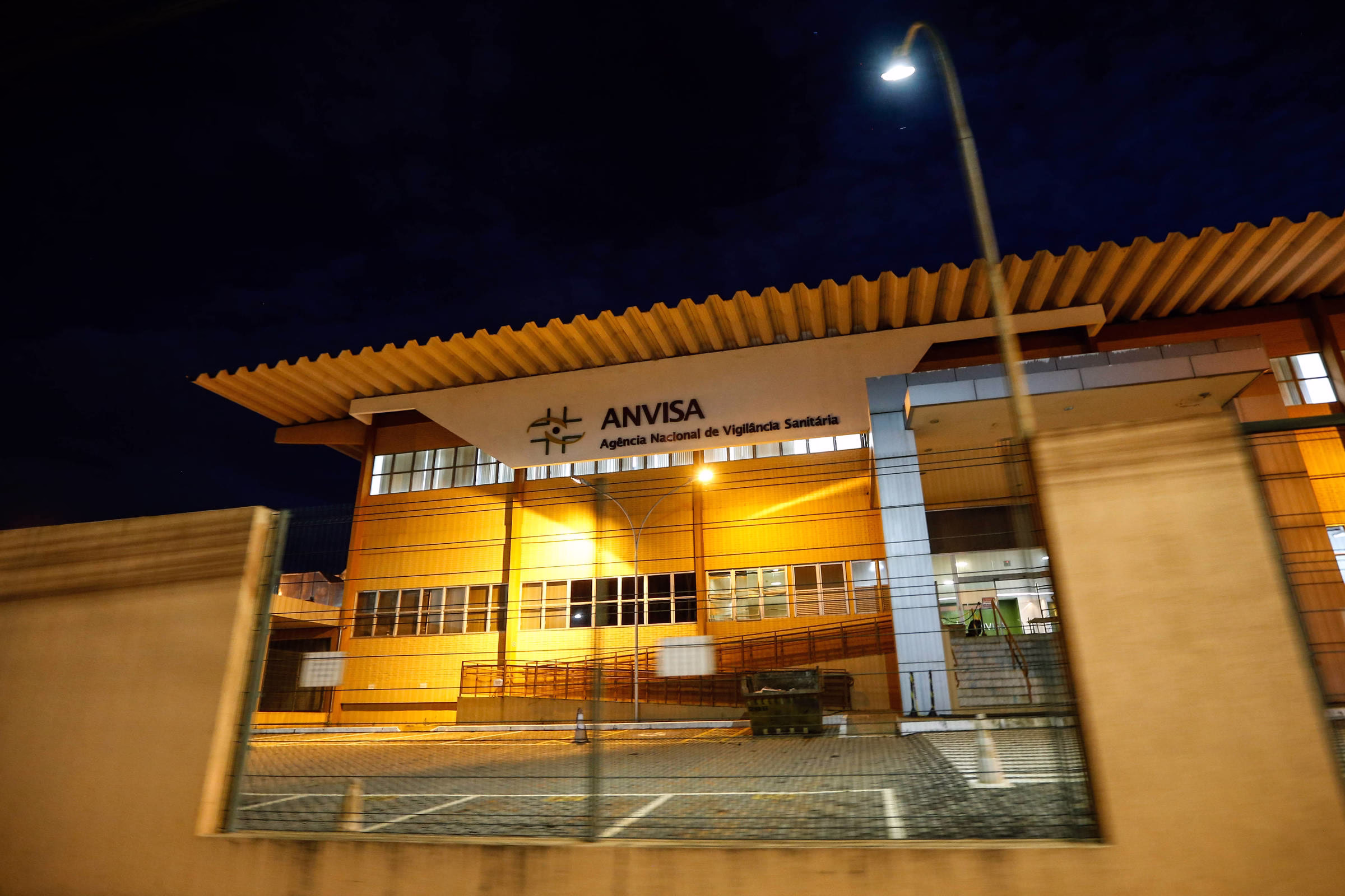 Anvisa Suspende Suplementos Da Marca Power Green - 16/05/2025 - Equilíbrio E Saúde