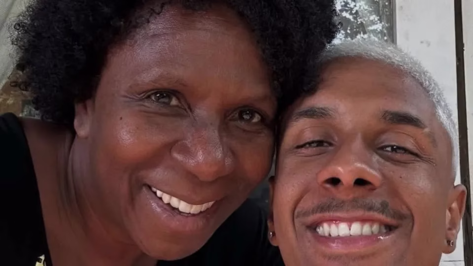 Atriz Da Globo Ju Colombo Perde O Filho De 21 Anos Nos Eua