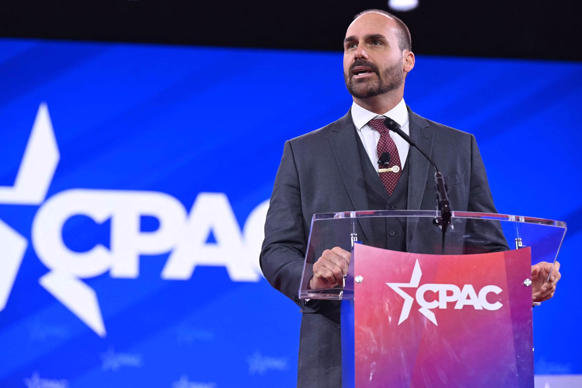 Funcionário De Trump Se Reuniu Com Bolsonaro No Brasil - 06/05/2025 - Poder