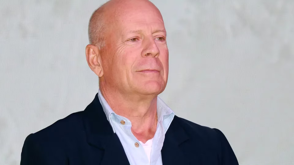 Esposa De Bruce Willis Fala Sobre Impacto Da Demência