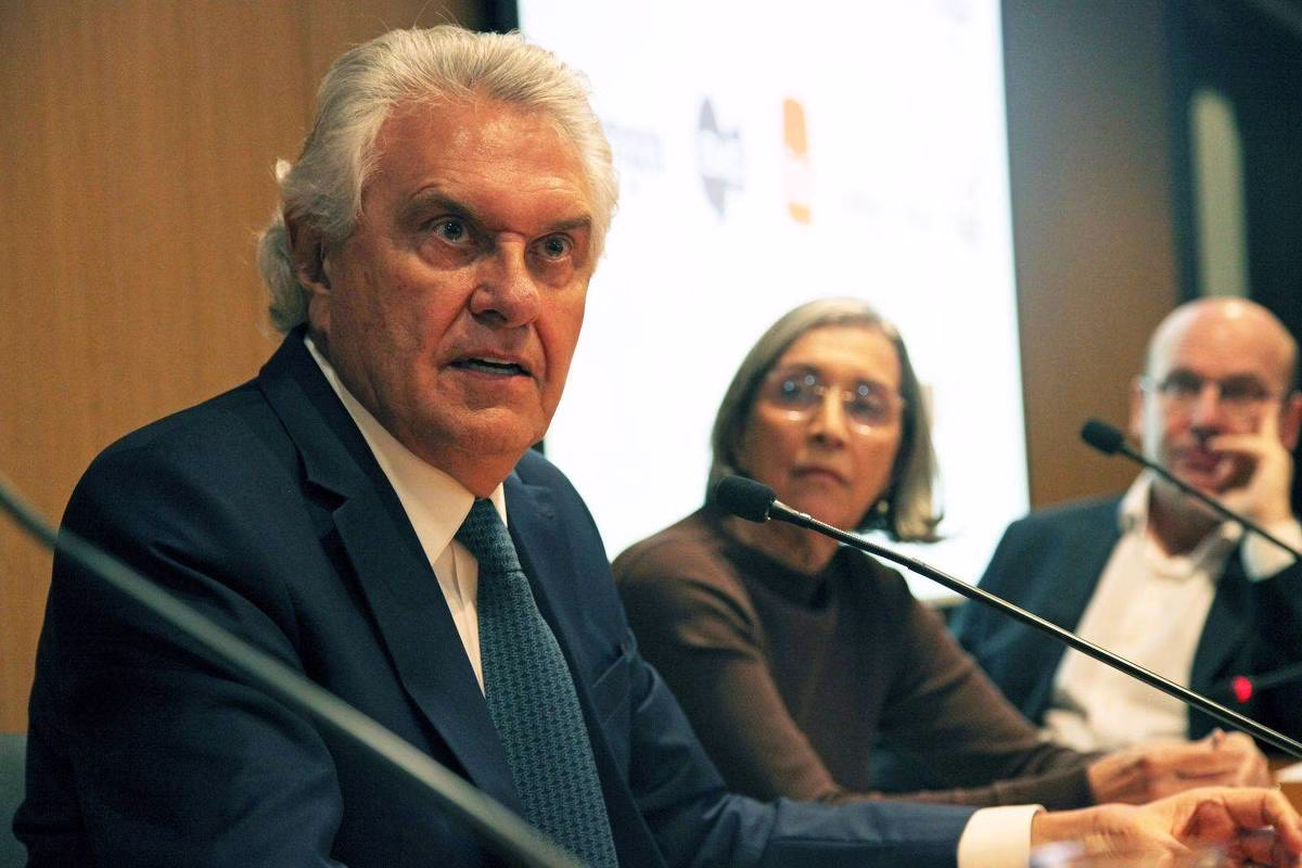 Caiado Diz Que Presidencialismo Foi Destruído No Brasil - 05/05/2025 - Poder