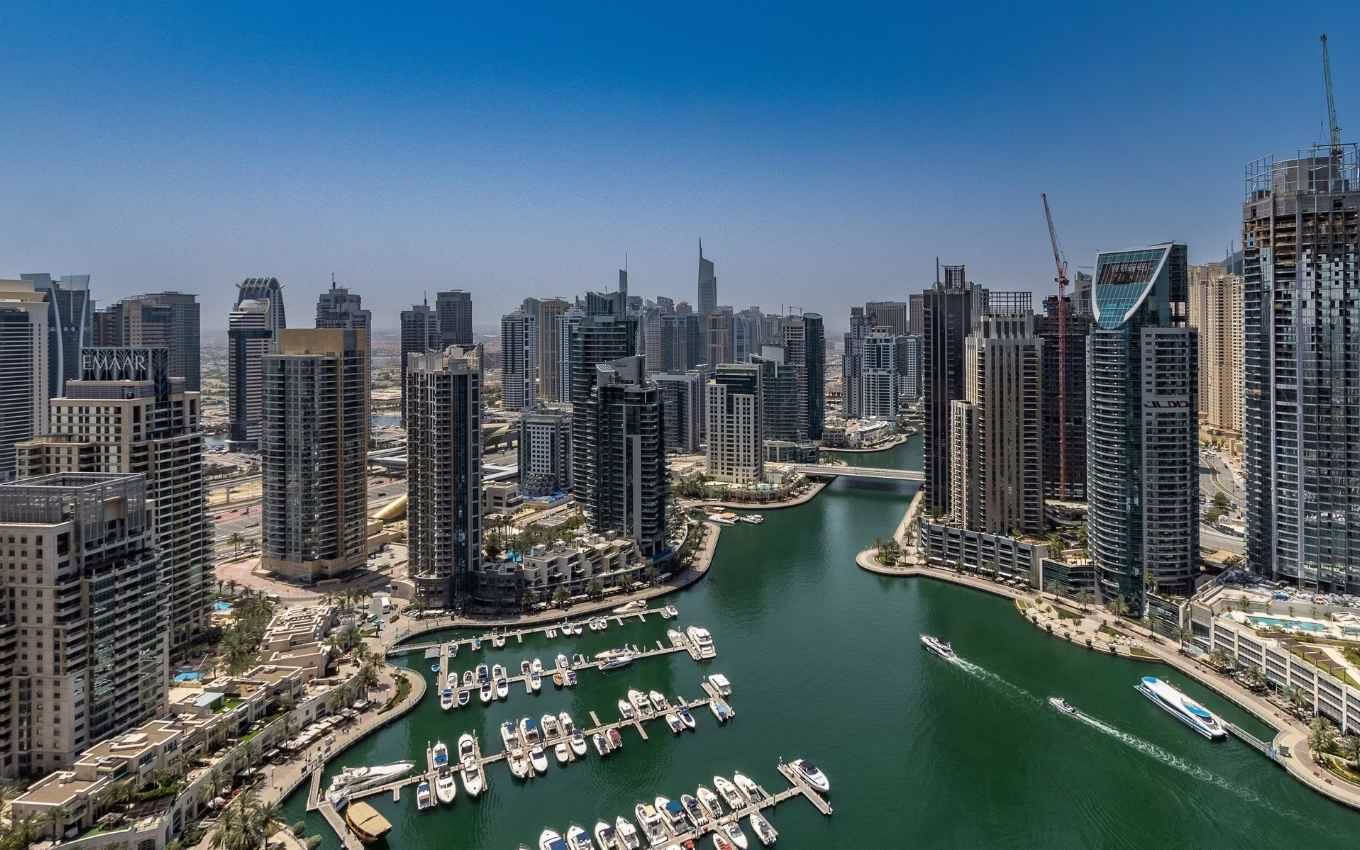Cidadania Difícil? Brasileiros Veem Em Dubai Uma Nova Porta De Entrada · Economia Real