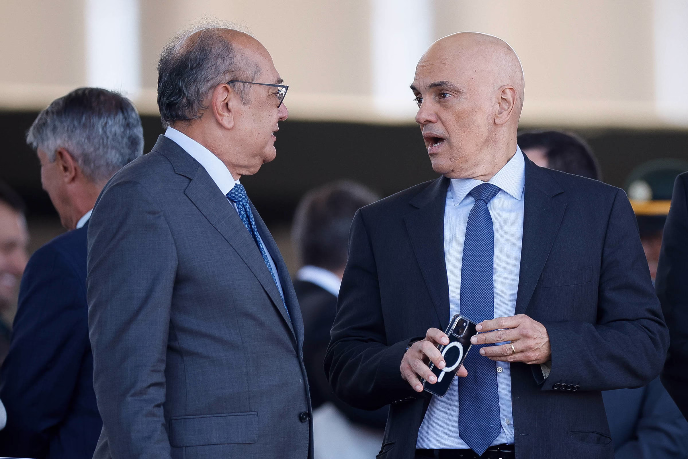 Disputa Bilionária Mobiliza Parentes De Ministros Do Stf - 20/05/2025 - Poder