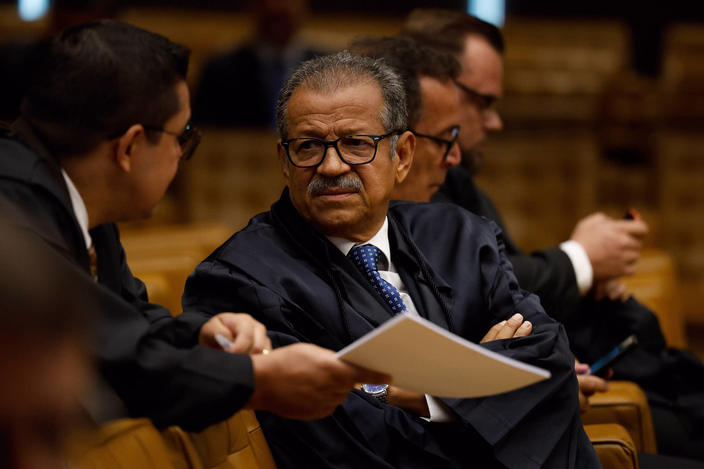 Ex-Desembargador Que Peitou Moraes Se Candidata Pelo Novo - 23/05/2025 - Painel