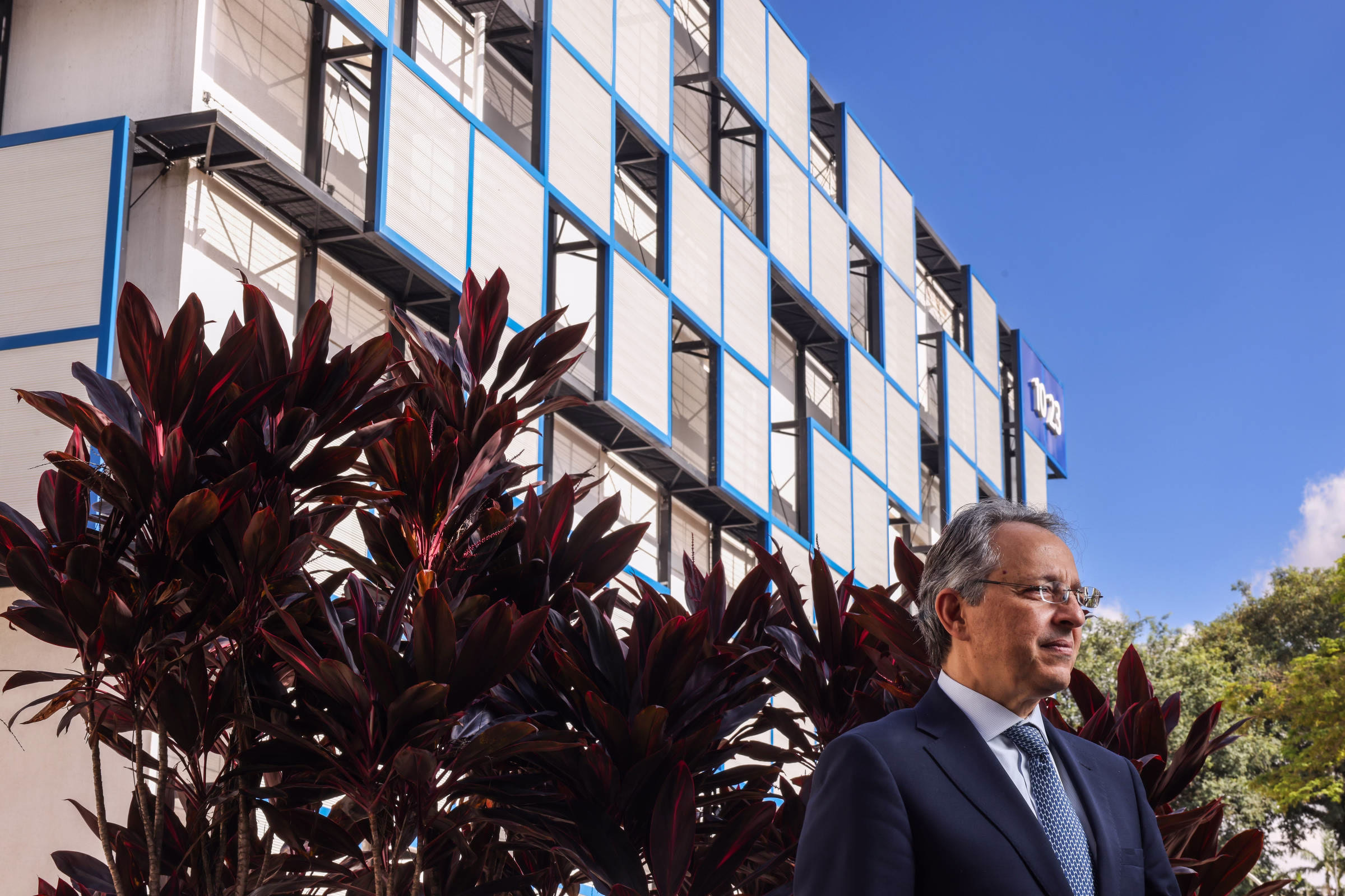 Gripe Aviária: Butantan Aguarda Anvisa Para Estudar Vacina - 21/05/2025 - Equilíbrio E Saúde