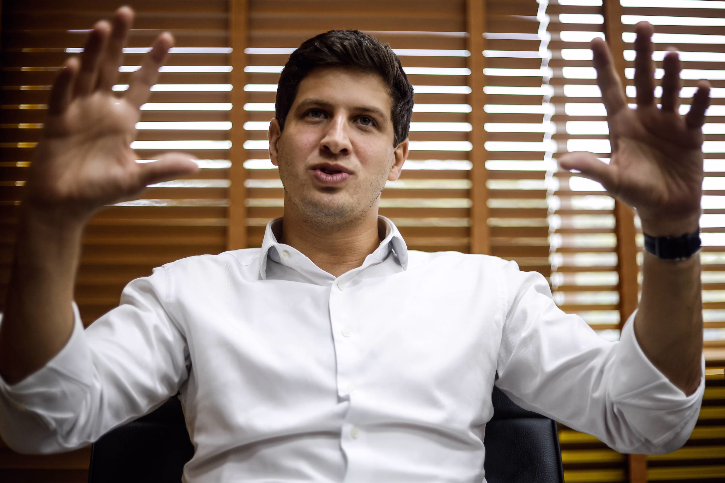 João Campos: Nikolas Viraliza Porque Diz Na Hora Devida - 30/05/2025 - Poder