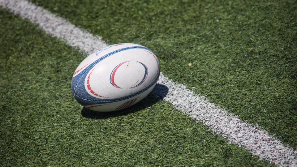 Jogador De 15 Anos Sofre Ataque Cardíaco Durante Jogo