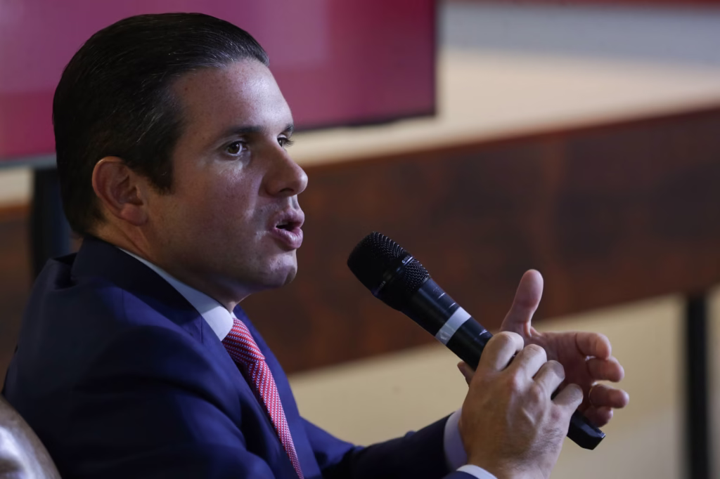 Motta diz agir por pacificação e pede autocrítica de Poder - 13/05/2025 - Poder