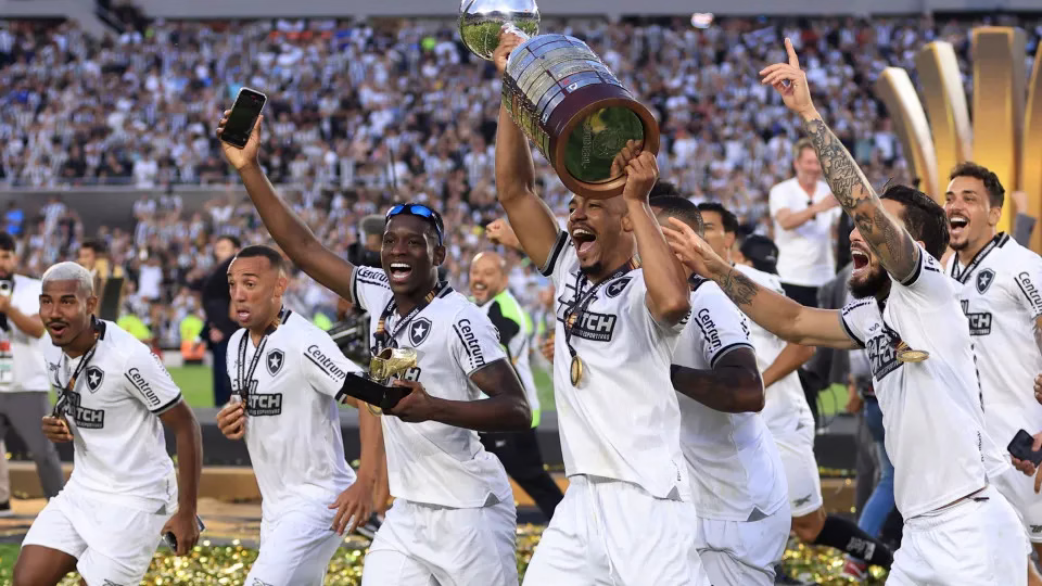 Paiva Quer Botafogo Campeão Mundial E Promete 'Bofetada' Em Dupla Do Psg