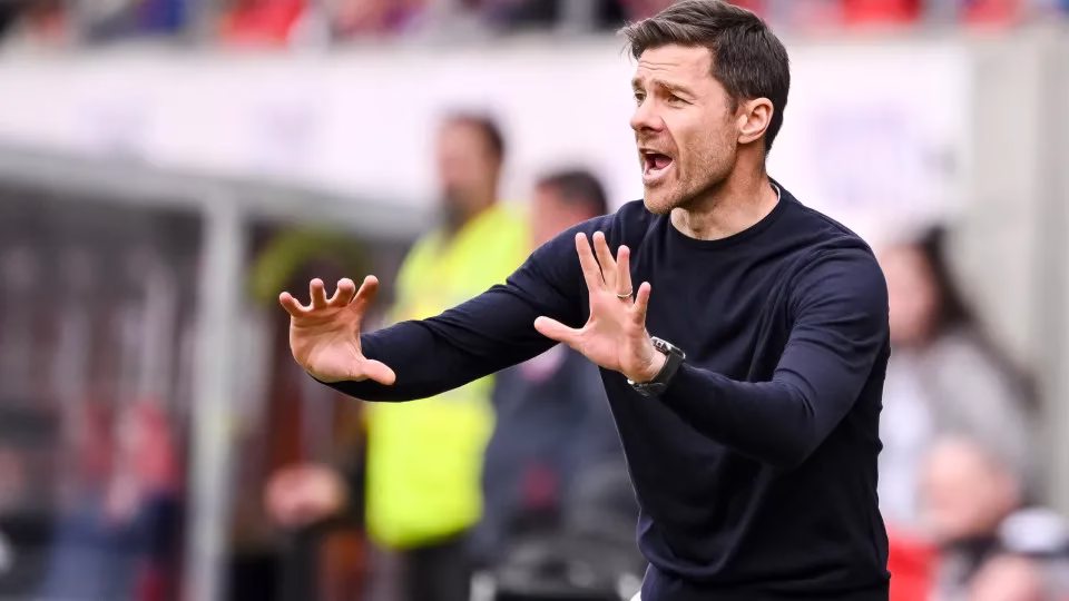 Real Madrid Acerta Com Xabi Alonso Para Substituir Ancelotti, Diz Jornal