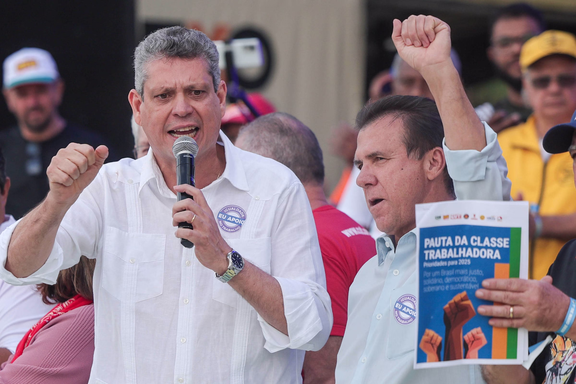 Reunião De Ministro Com Movimentos Sociais Irrita Centrais - 19/05/2025 - Painel