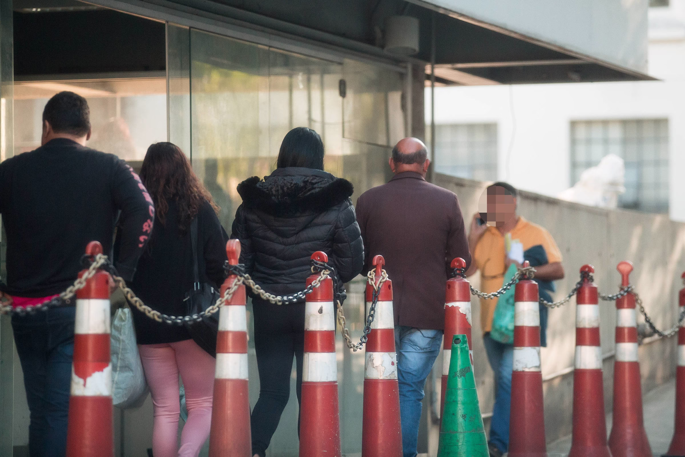 Serviço De Verificação De Óbito Sp Tem Corpos Empilhados - 28/05/2025 - Equilíbrio E Saúde