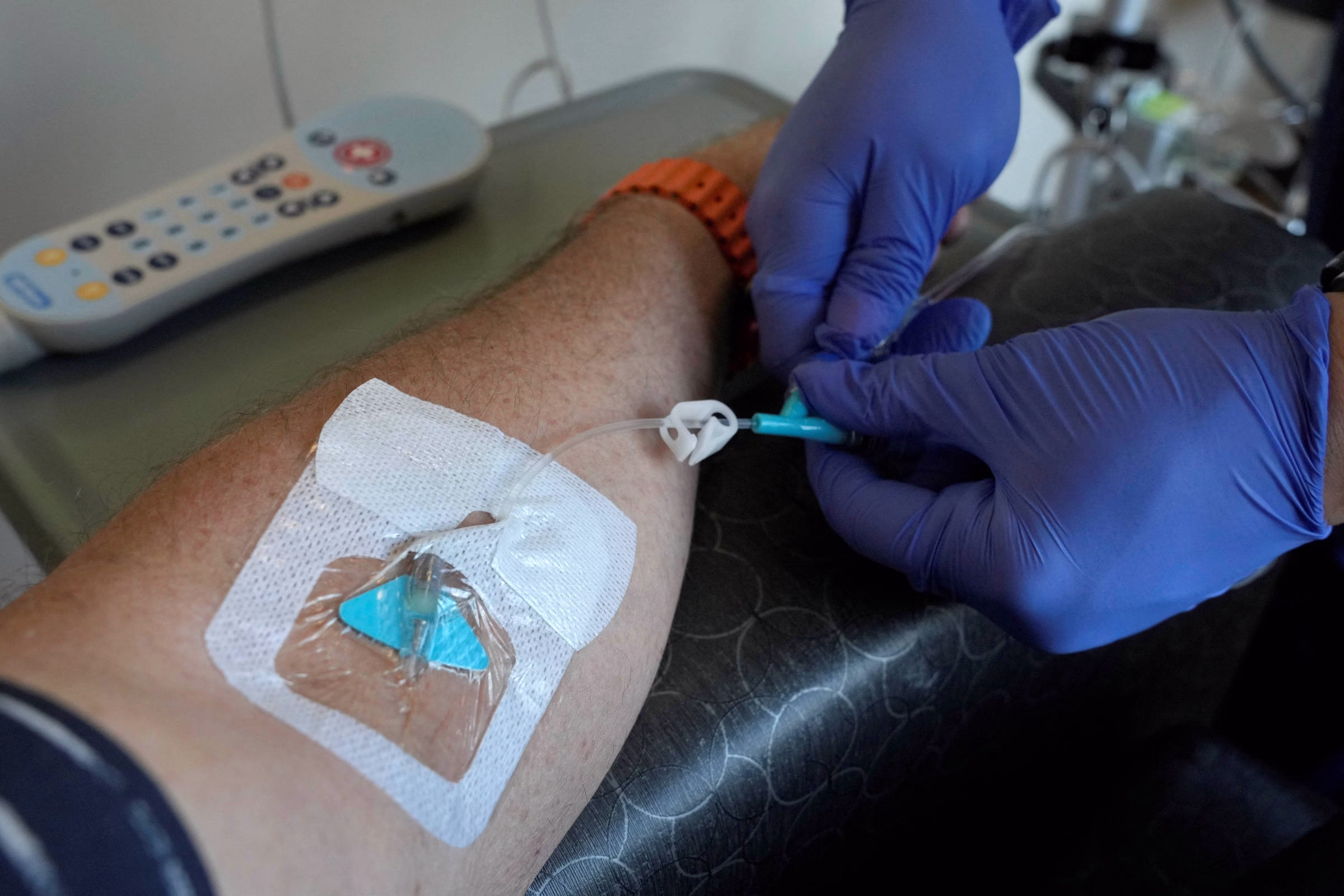 Tatuagens, Narguilé: Conheça 5 Fatores Ligados Ao Câncer - 11/05/2025 - Equilíbrio E Saúde