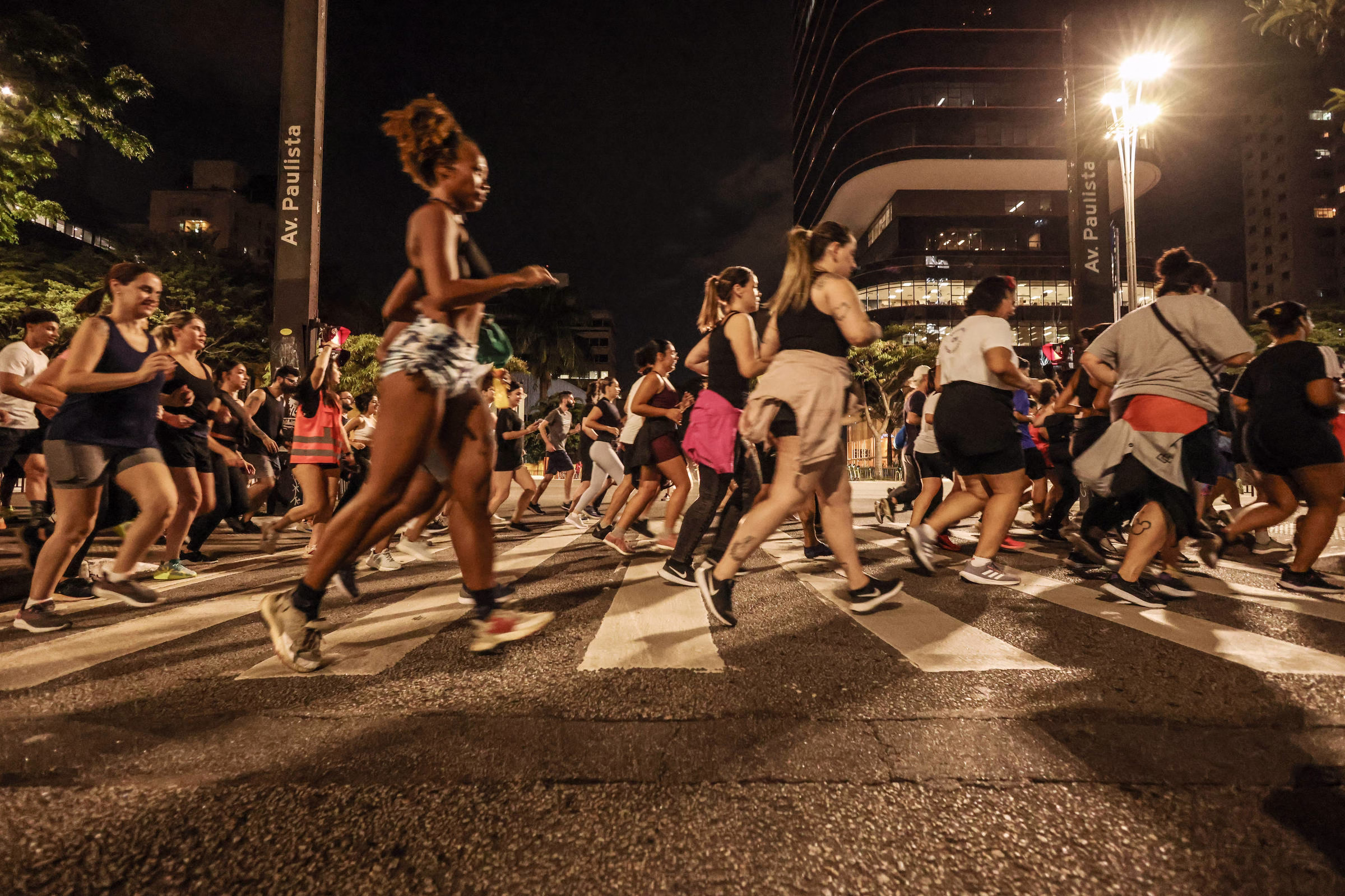 Veja Dica Simples Para Melhorar Desempenho Físico - 20/05/2025 - Equilíbrio