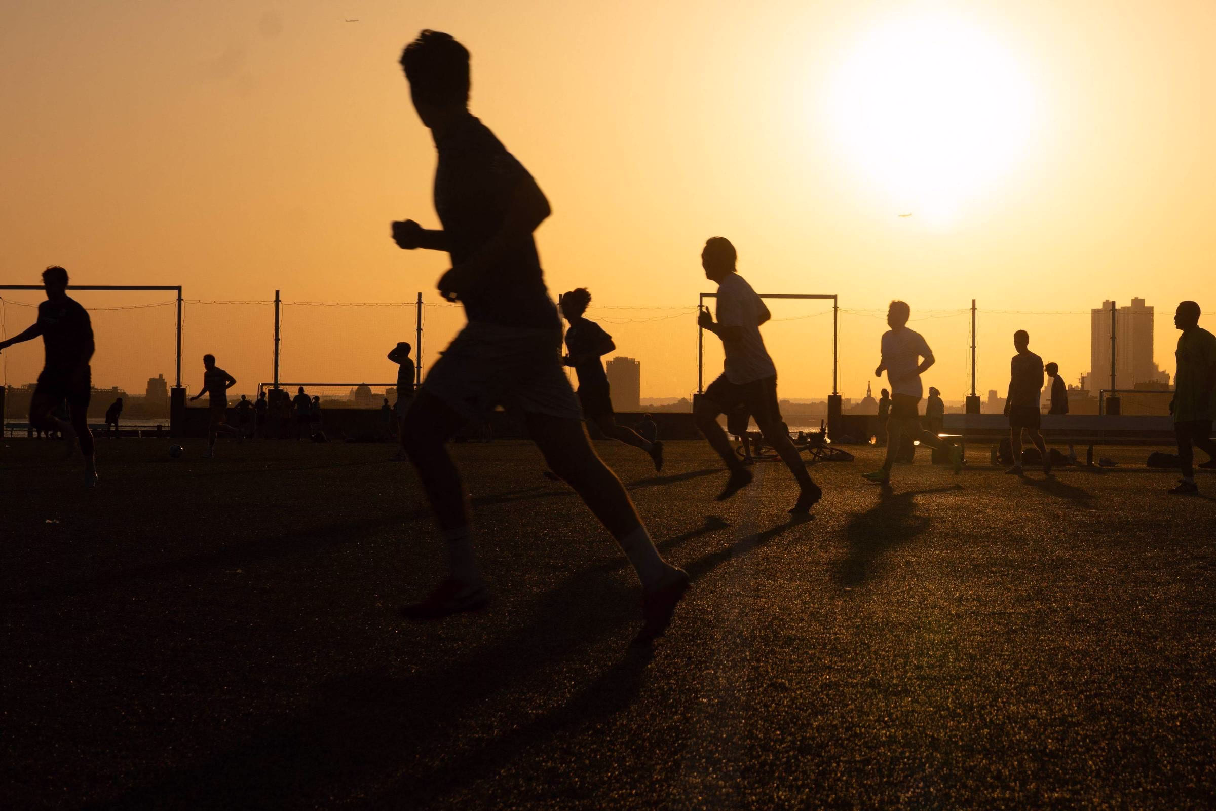 Calor Extremo Agrava Poluição Do Ar E Sobrecarrega Saúde - 25/06/2025 - Ambiente