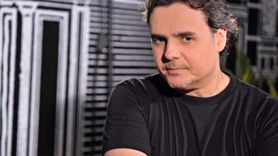 Cássio Gabus Mendes Nega Que Tenha Criticado 'Vale Tudo' Nas Redes