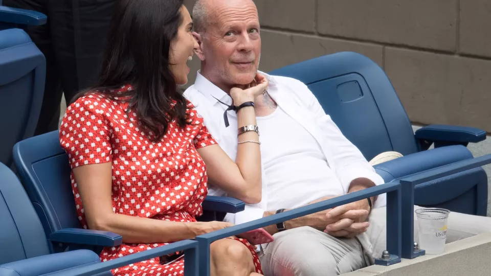 Emma Heming Posta Foto Com Bruce E Filha: &Quot;Queria Que Fosse Diferente&Quot;