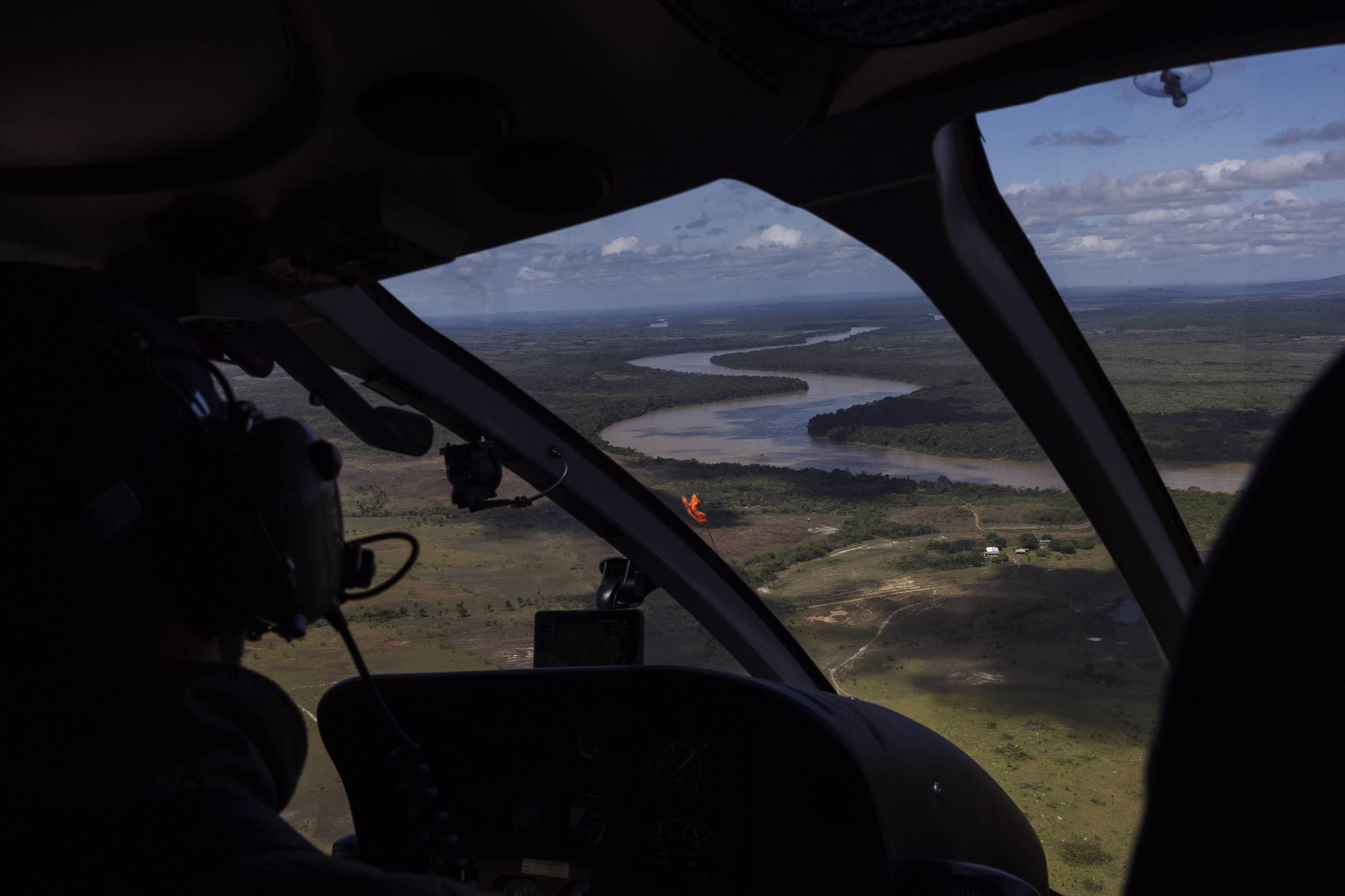 Governo Prepara Ações Em Terras Indígenas Após Expulsões - 30/06/2025 - Painel
