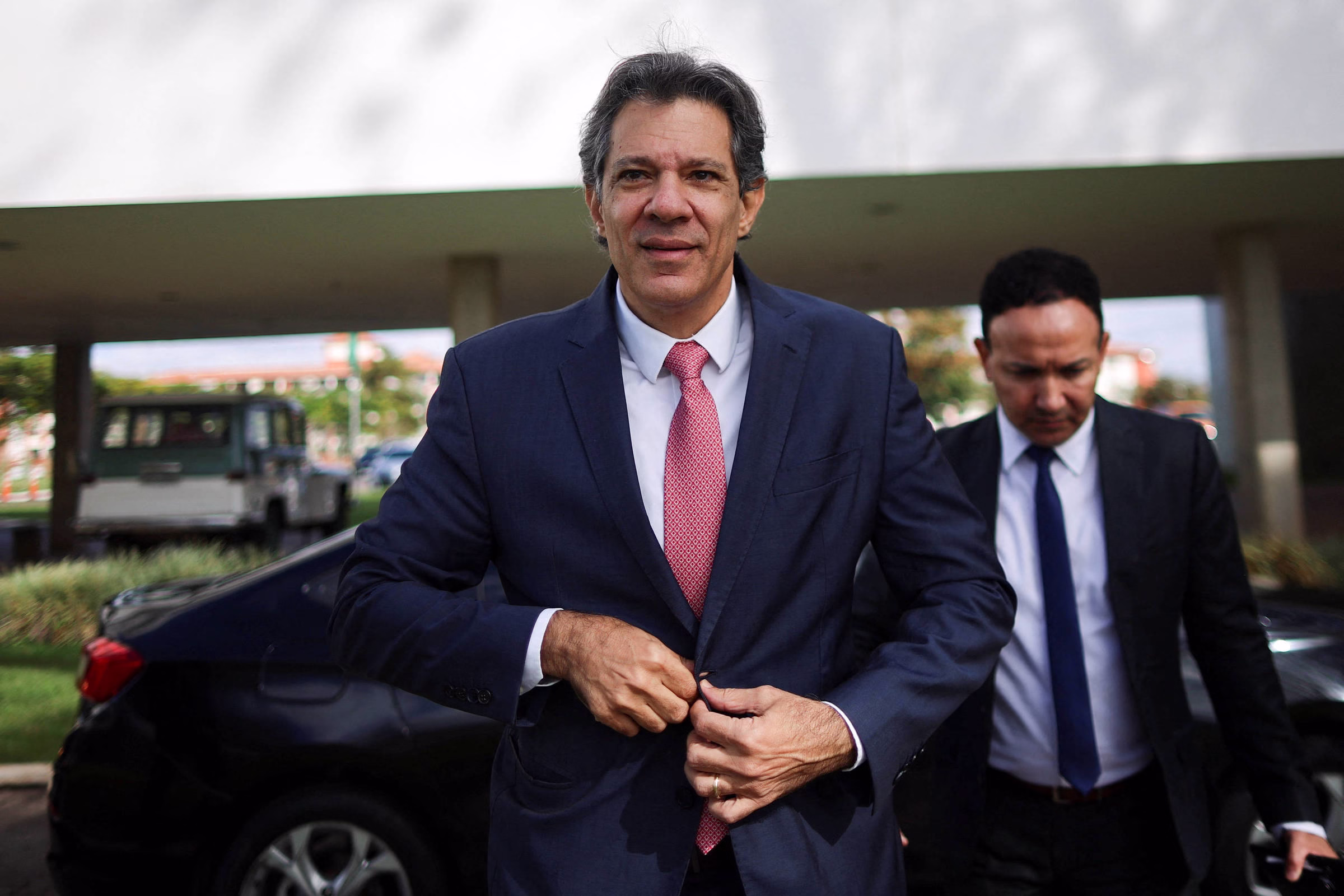 Haddad Se Reúne Com Lula Para Discutir Medidas Para Compensar Recuo No Iof - 10/06/2025 - Brasília Hoje