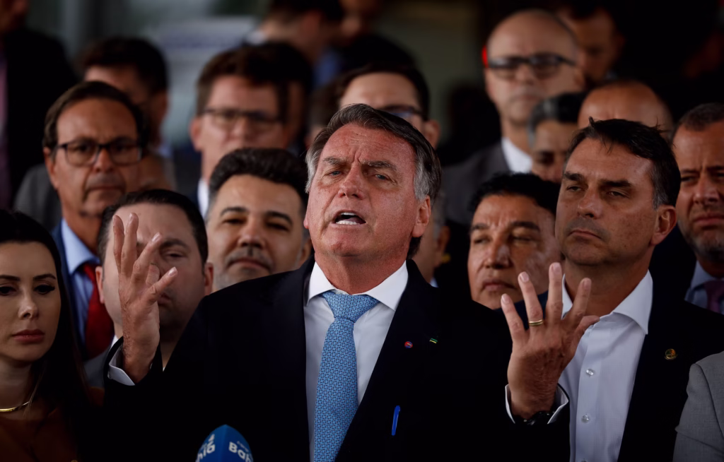 Infografia mostra como será depoimento de Bolsonaro no STF - 09/06/2025 - Poder