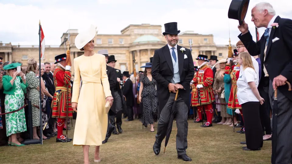 Kate Middleton Retorna À Primeira Garden Party No Palácio De Buckingham