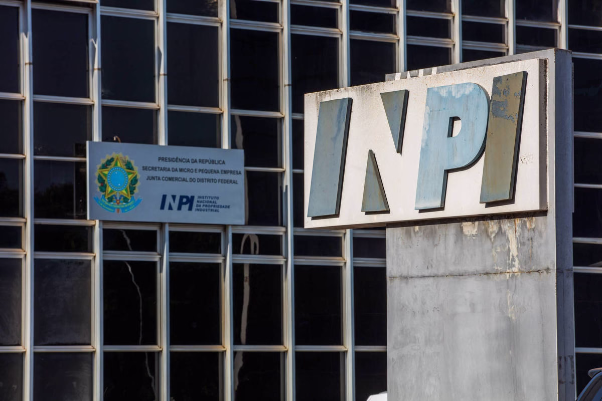 Manifesto Pede Saída De Presidente Do Inpi - 18/06/2025 - Painel