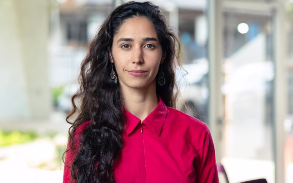 O que fez os brasileiros 'pisarem no freio' do consumo, segundo essa economista · Economia Real