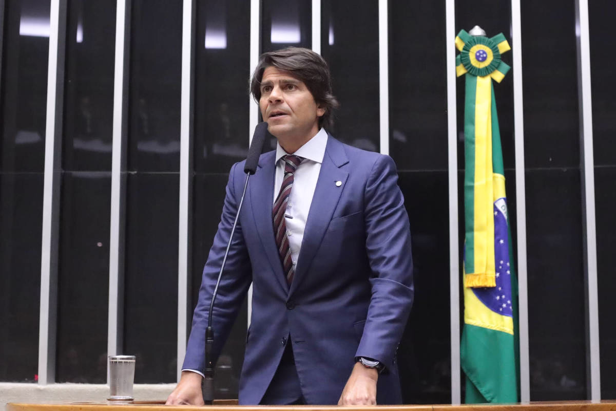 Reforma Administrativa: Relator Cita Flexibilização - 11/06/2025 - Painel