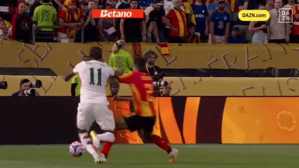 Var Dormiu? Este Lance Passou Despercebido Em Chelsea X Espérance