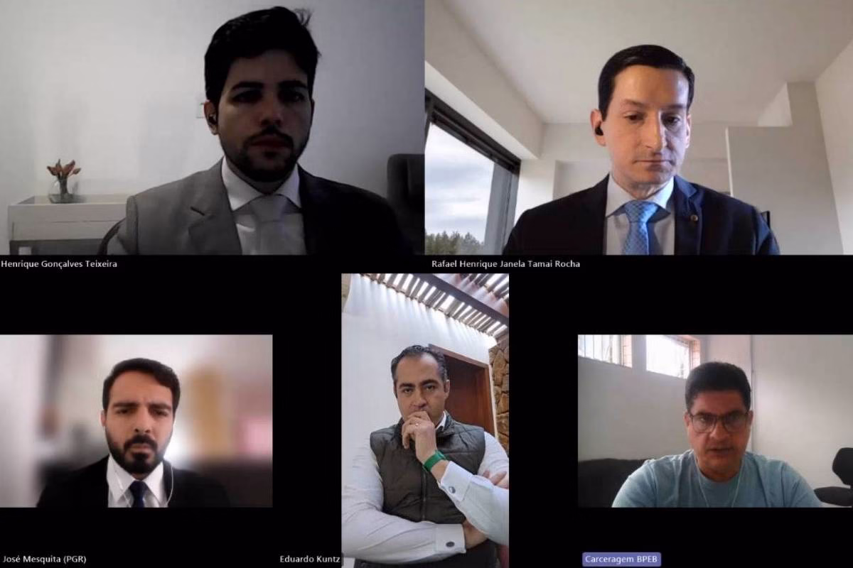 Vídeo: Ex-Assessor De Bolsonaro Nega Contato Com Mauro Cid - 23/06/2025 - Poder