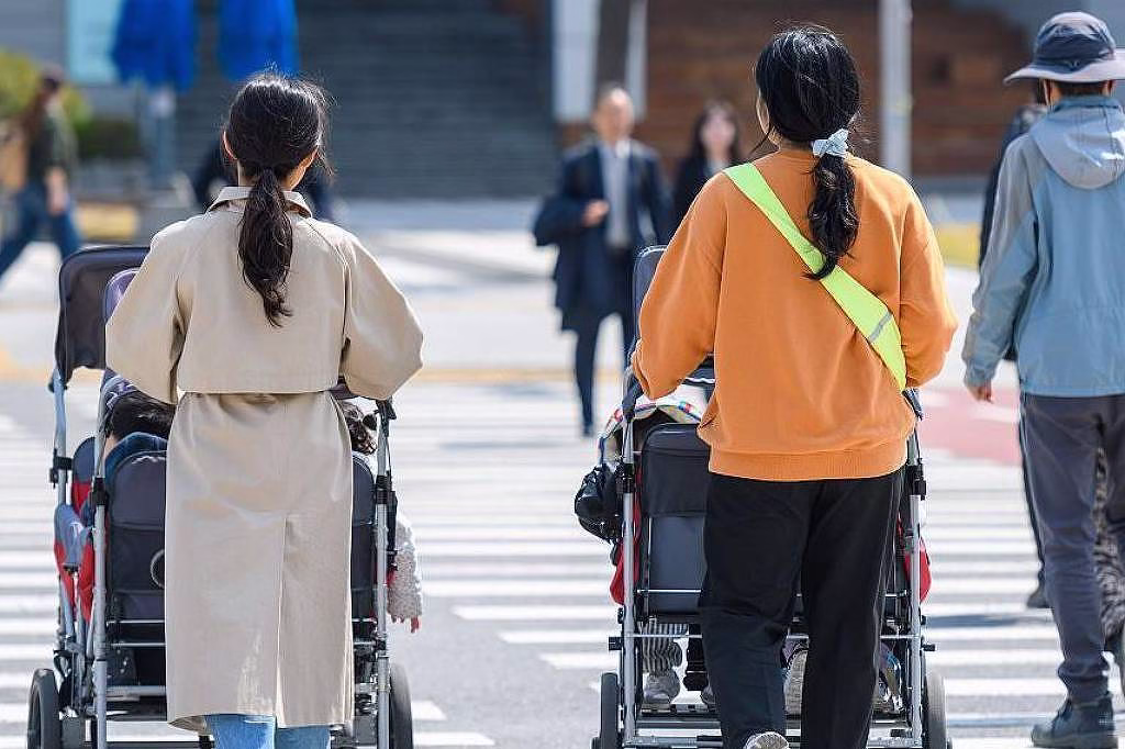 Coreia Do Sul Tem Clínicas De Fertilização Lotadas - 11/07/2025 - Equilíbrio E Saúde