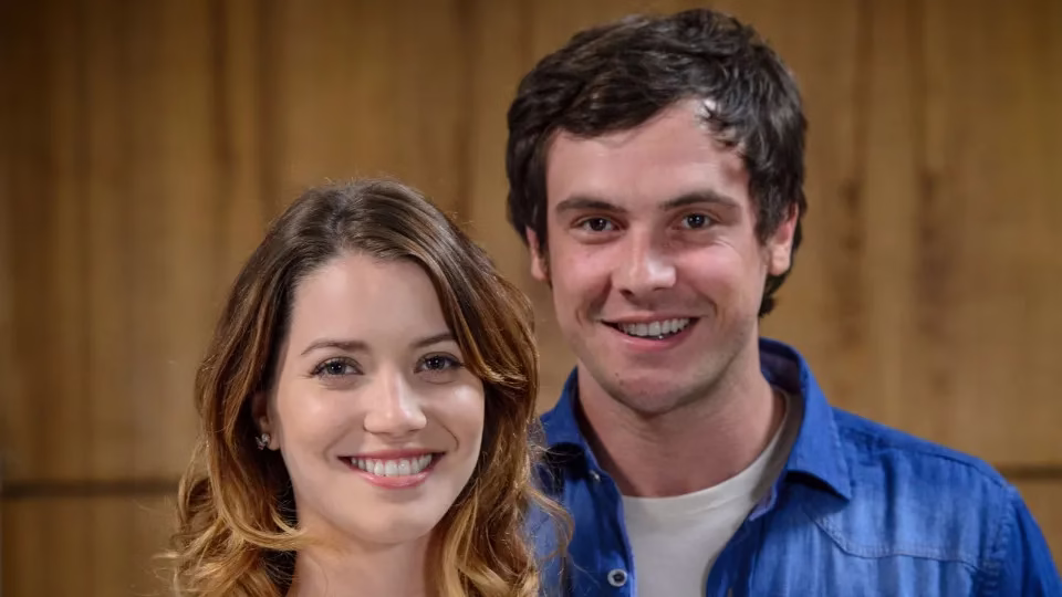 Ex-Casais Que Trabalharam Juntos Após A Separação