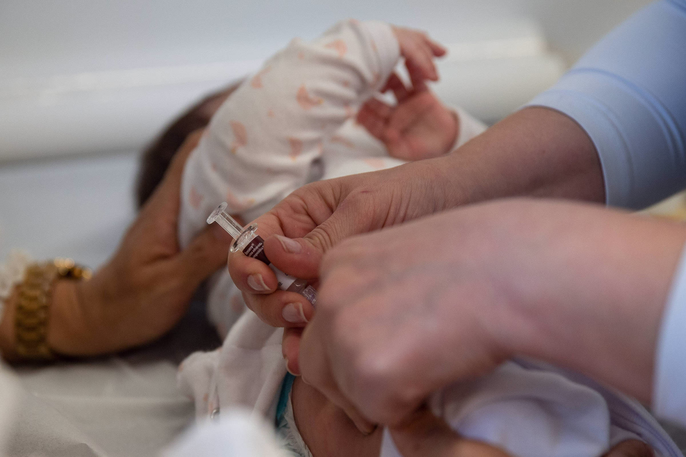 Meningite Em Bebês: Conheça Nova Vacina No Sus - 07/07/2025 - Equilíbrio E Saúde