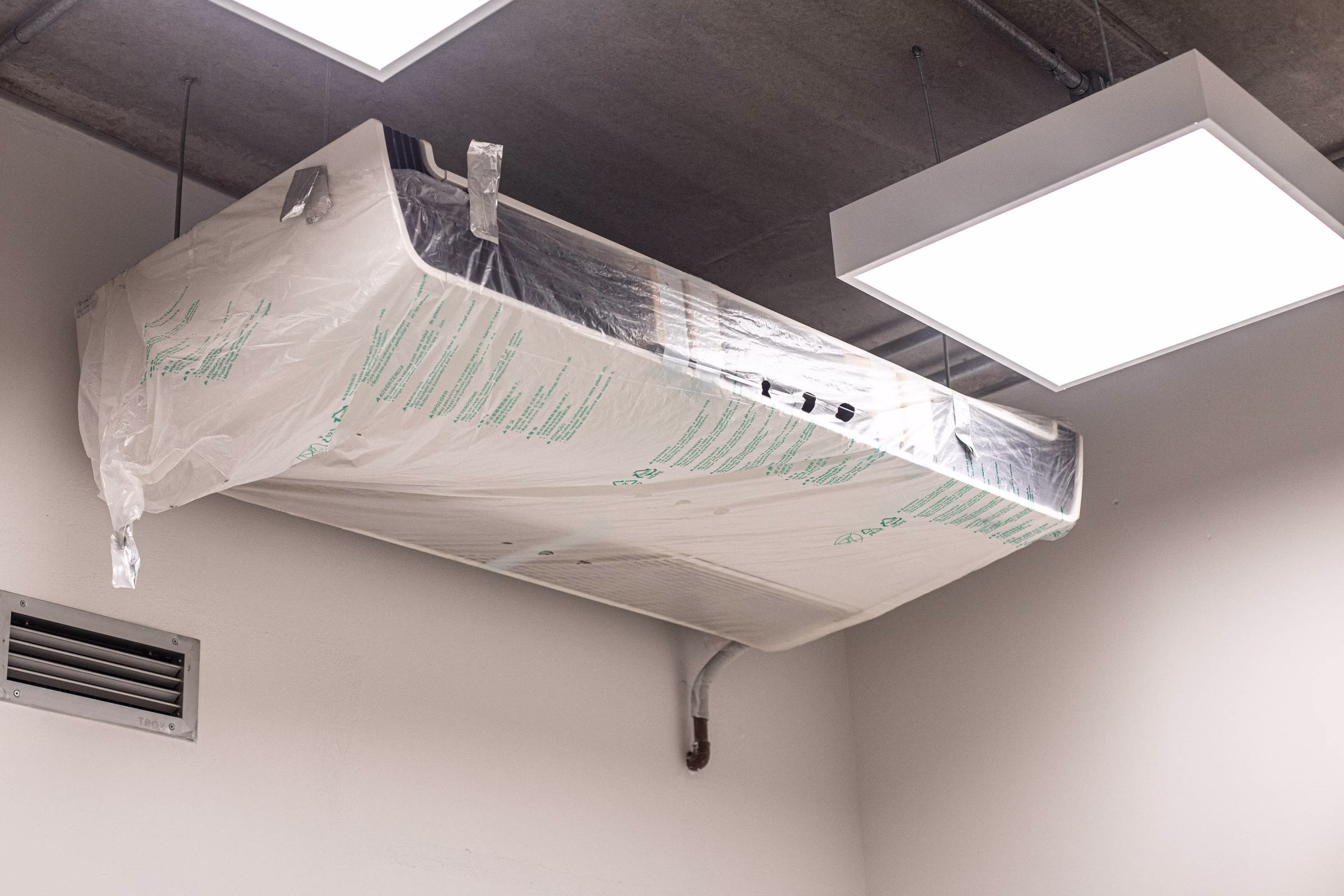 Mofo No Ar-Condicionado Oferece Risco À Saúde? - 02/07/2025 - Equilíbrio