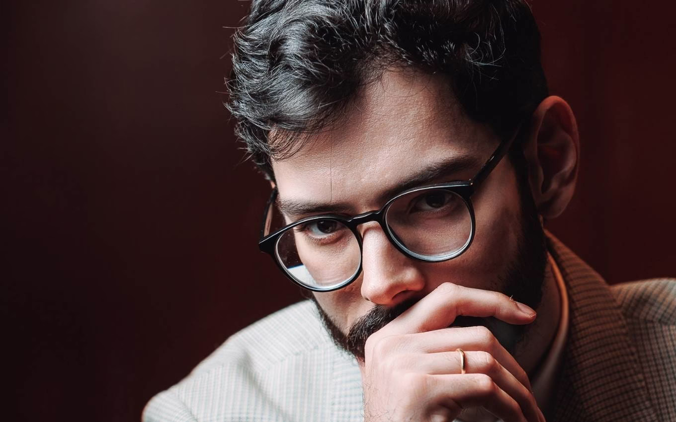 Quer Falar Bem? Essa Filosofia Simples Vai Transformar Sua Oratória · Economia Real