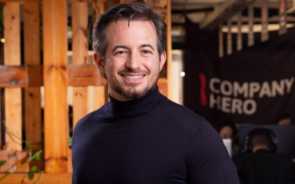 'Ainda nem nasceu, mas meu filho já me transformou', admite Miklos Grof · Economia Real