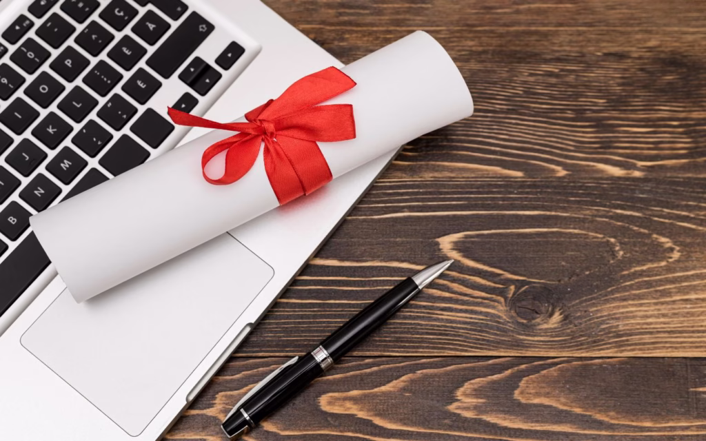 Com a competitividade cada vez maior no mercado de trabalho, empresas buscam profissionais que conciliem conhecimento teórico e vivência prática, o que reacende um debate sobre o que pesa mais no currículo: diploma ou experiência. O que vale mais no mercado de trabalho em 2025? · Economia Real